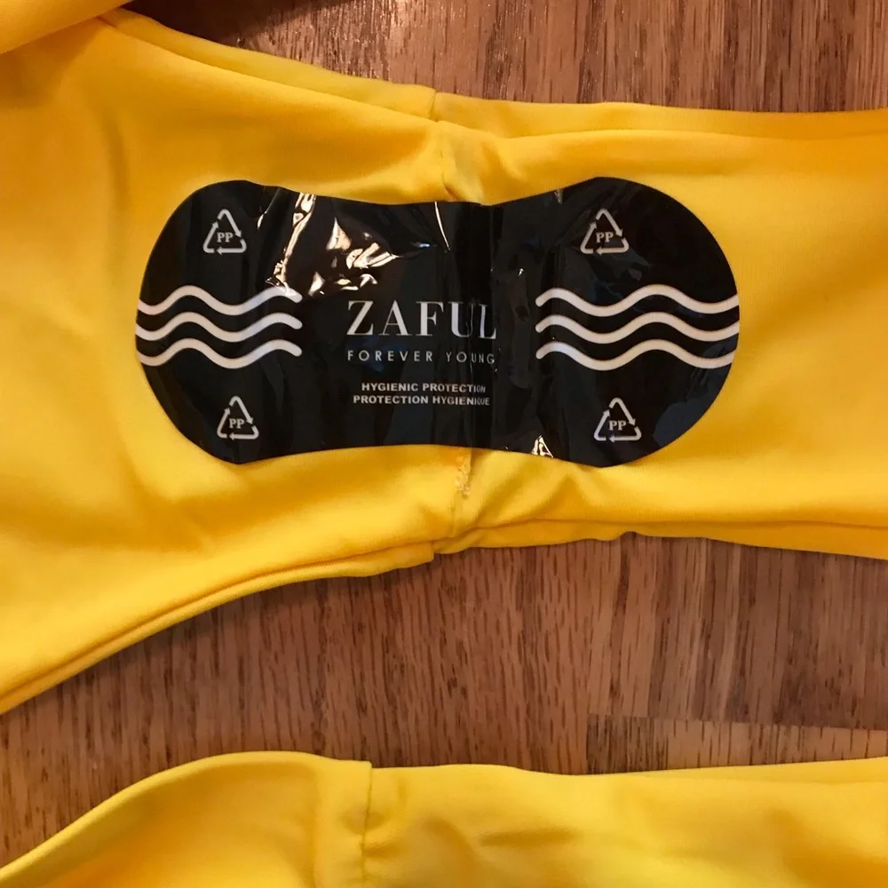 NWT Zaful Bright Yellow & White Knot Padded Bikini Set (2X)
